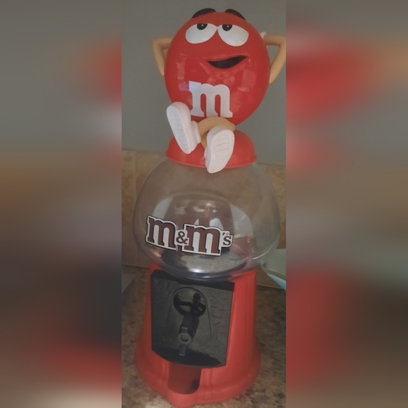 M&M's Sundae Cups & Gumball Machine - Picture 3 of 5